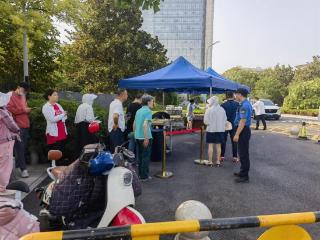 连云港城管柔性执法规范酒店外摆