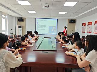 童趣一夏，北集坡街道金水泉社区“泉心学堂”暑期课堂正式开课