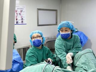 一天连轴转完成6台妇科手术！大连美琳达妇儿医院邓燕杰主任带领妇科团队倾力守护女性健康！