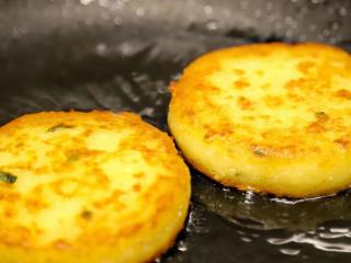 贵州人的“洋芋情结”：一颗土豆的百变江湖