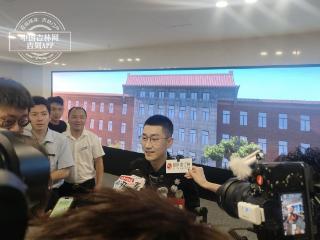 金志文在长春打卡新民大街， “当年我就住在新民大街附近……”