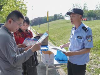 盛南派出所开展反诈宣传活动