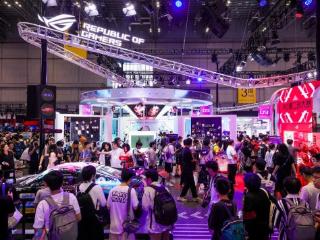破次元梦幻联动来袭！ROG×初音未来联名显卡信仰发布