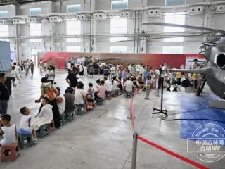 人太多排不完队？听劝！航天科普展错峰逛展攻略收好