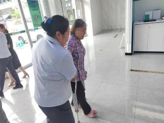 农行平邑城关支行为特殊群体客户提供便捷服务
