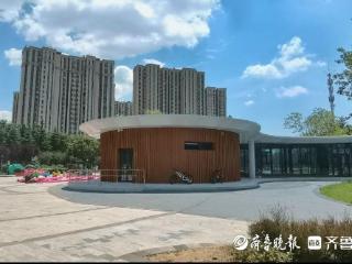 壹点帮办丨李沧这处公厕建成半年了，为啥一直不开放