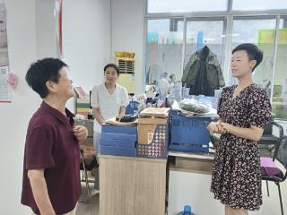 银发闪耀，温暖邻里情谊