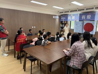 李营街道薛口社区开展“书香伴童行，邻里共成长”故事分享会