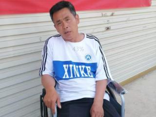 曹县仵楼镇开展“爱心轮椅送上门”助残活动