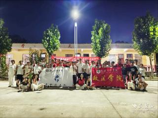 青春绽光芒！武汉文理学院“七彩假期”文艺汇演温暖落幕