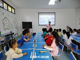 云岩区杨惠街道惠龙社区关工委开展“暑期来临·一起探秘假期”阅读分享活动