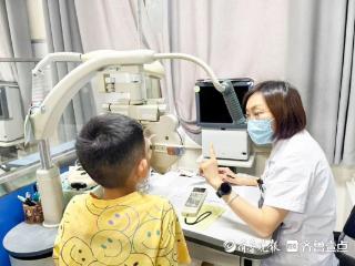 滕州市中心人民医院眼科为青少年提供一站式诊疗服务