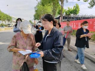 济宁太白湖新区 ：政策春风进集市，惠民服务润民心