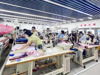 第三届海峡两岸职业院校技能大赛创意设计赛项在山科职院落幕