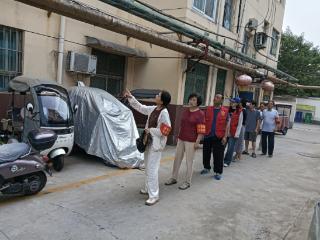 济阳街道柳行社区开展“红袖章”雨季防汛安全巡查工作