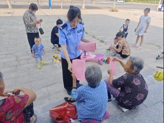 【胡同宣讲】济南市公安局莱芜区分局口镇派出所：深入社区送“防邪指南” 识破邪教真面目
