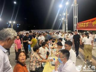 潍坊临朐：“中医夜市” 摆进家门口 热闹里藏着 “三伏养生经”