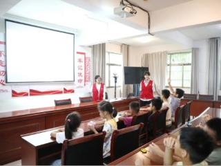 赣南医科大学文明实践服务团走进赣州蓉江新区
