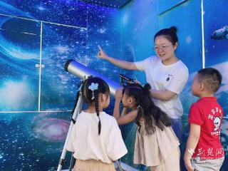 教师的故事⑤ | “37℃的自然游戏家” 她带领孩子在探索中成长