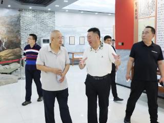 山东师范大学及青岛教科院专家到聊城东方教育集团参观调研