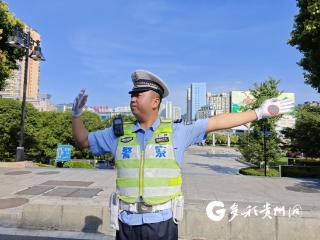 仁怀交警：高温坚守 全力守护道路交通安全