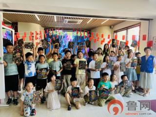 青岛胶州社区：“书韵嘉年华”伴娃乐成长
