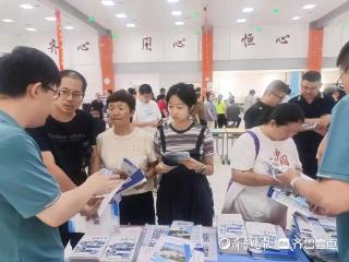 5场咨询会助力高考生志愿填报，2025年烟台高招会圆满落幕