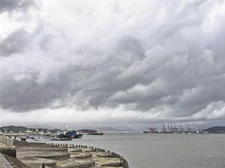 今明我市仍有大雨到暴雨 气温进一步下降