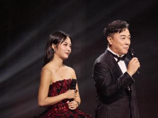 新加坡演员黄暄婷闪耀《红星大奖2025》奖项、口碑、演技突破大丰收