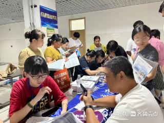数十所高校面对面支招！2025山东高考专科咨询会（宁津）举行