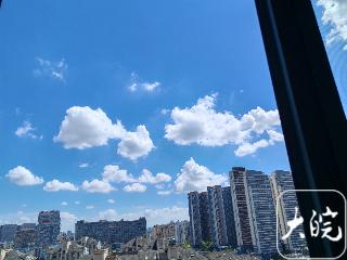 ‌合肥天空再现“高颜值”白云 气象专家解析