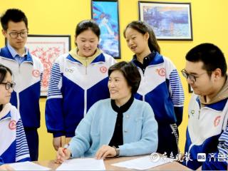 枣庄一中援疆教师胡乐香：助力天鹰学子展翅高飞