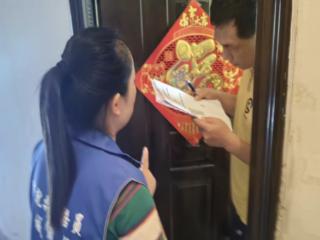 入户走访听民声，济阳街道财工街社区贴心服务暖民心