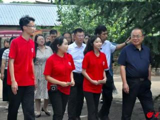 “双穿越”激活乳娘精神——青岛科技大学打造“行走的思政课”