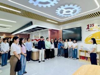 雁阵护航 以学赋能 济南市天桥区无影山街道党工委组织开展党建观摩学习活动
