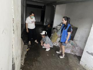 济阳街道财工街社区开展闲置区域全面勘查