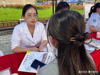“医”起逛夜市，聊城市妇幼保健院开展中医义诊活动