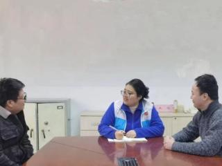 从网格员到“法律拆弹专家”：蒋丽英的社区守护战