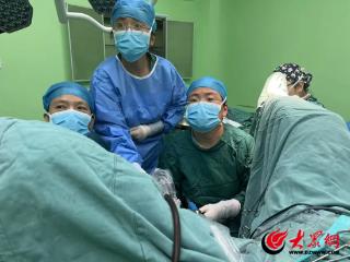 鄄城县人民医院妇科成功开展首例经阴道腹腔镜手术
