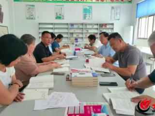 郓城县李集镇初级中学开展教师读书分享交流活动