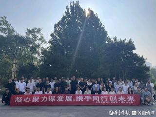 东明农商银行以党建带工建团建开展户外拓展 增强团队战斗力