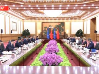 独家视频丨习近平：中欧都是国际社会中的“大个子” 要牢牢把握中欧关系发展的正确方向