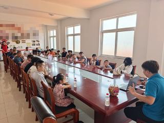 青岛市即墨区段泊岚镇：暑期公益润心田，赋能万家绽新颜
