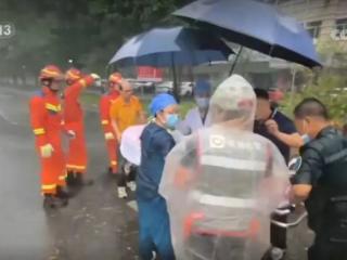 安徽籍代驾司机陈玉刚台风暴雨中勇救伤者
