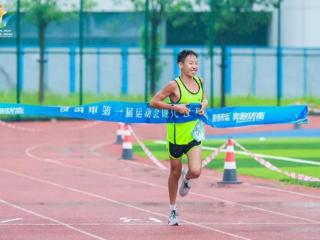 济南市首届市运会青少年现代五项比赛开赛