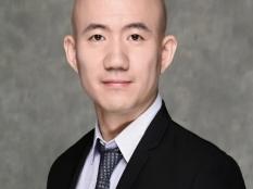 穆宇：跨界人生里的双重镜像