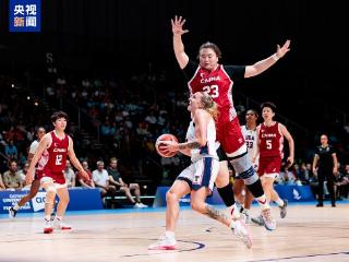 中国女篮大运会力压美国队夺得冠军