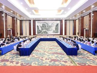 潍坊市媒体推介官行业推介官网络推介官座谈会召开