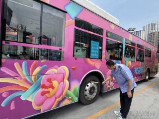 酷暑中守护出行路 公交传递城市温度