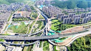 济南二环南快速路龙鼎立交新建匝道桥主体合龙